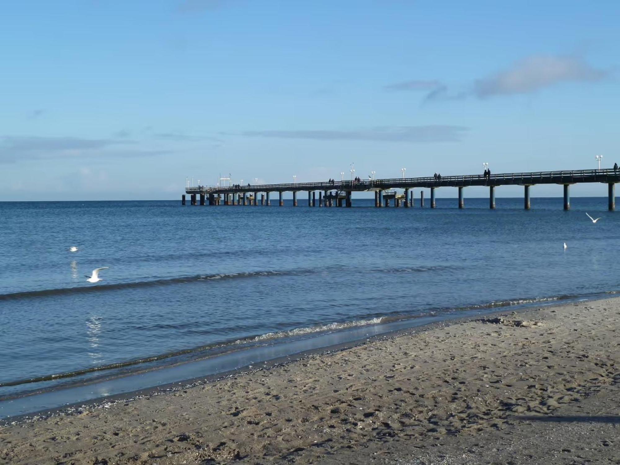 Haus Huegel - 3 * Binz